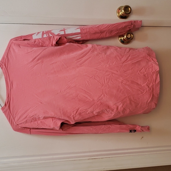 Long sleeve Victoria's secret tshirt size extra small - Picture 4 of 4